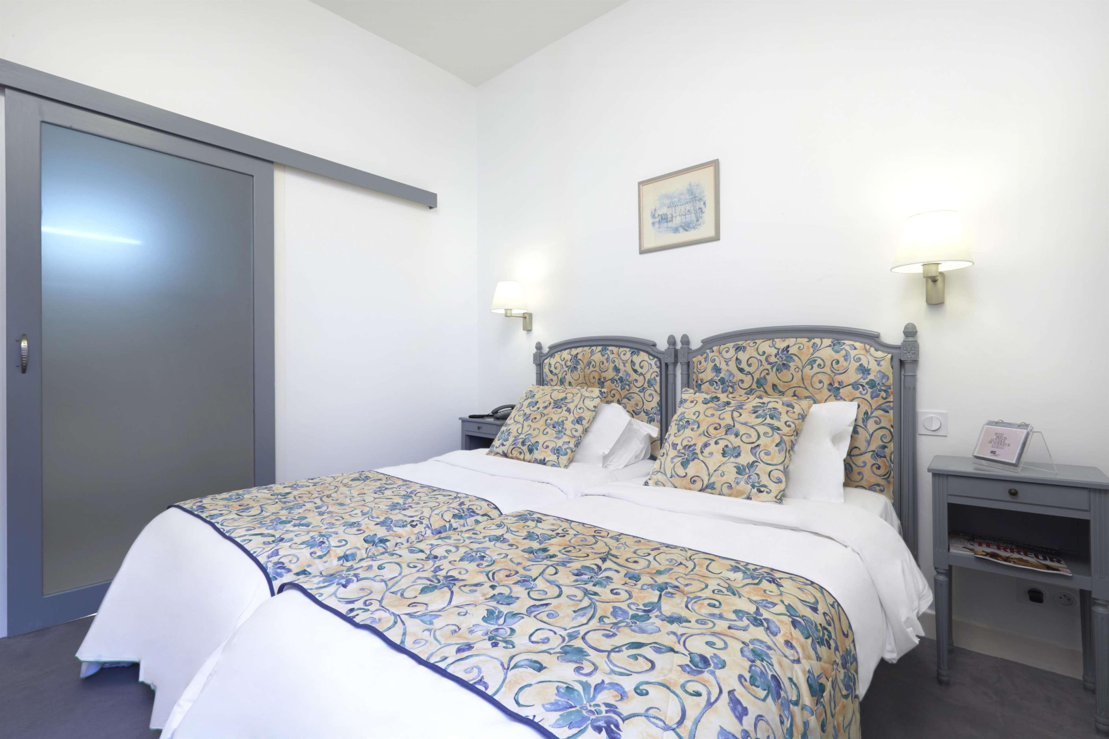 Kyriad Saumur Hyper Centre Hotel, Appartements, Seminaires Et Spa Soins Sothys Paris Exteriör bild