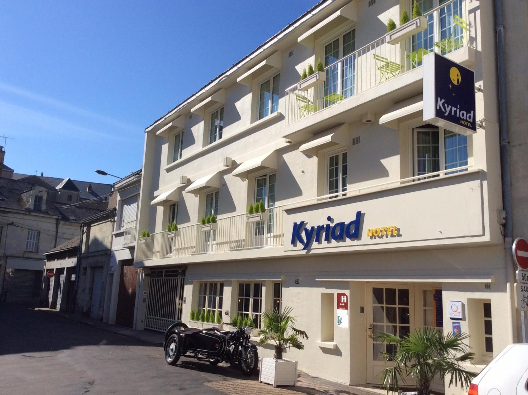 Kyriad Saumur Hyper Centre Hotel, Appartements, Seminaires Et Spa Soins Sothys Paris Exteriör bild