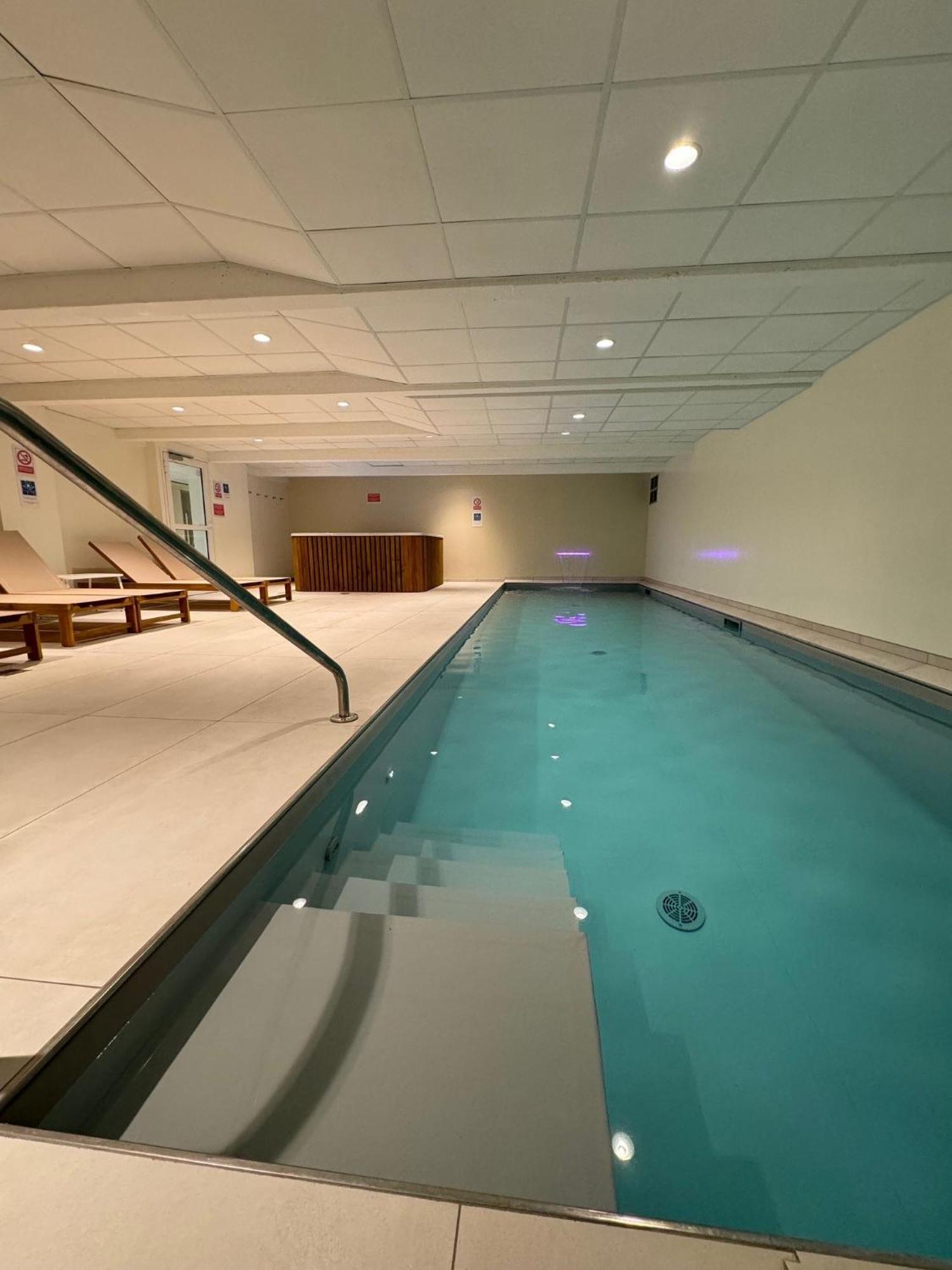 Kyriad Saumur Hyper Centre Hotel, Appartements, Seminaires Et Spa Soins Sothys Paris Exteriör bild